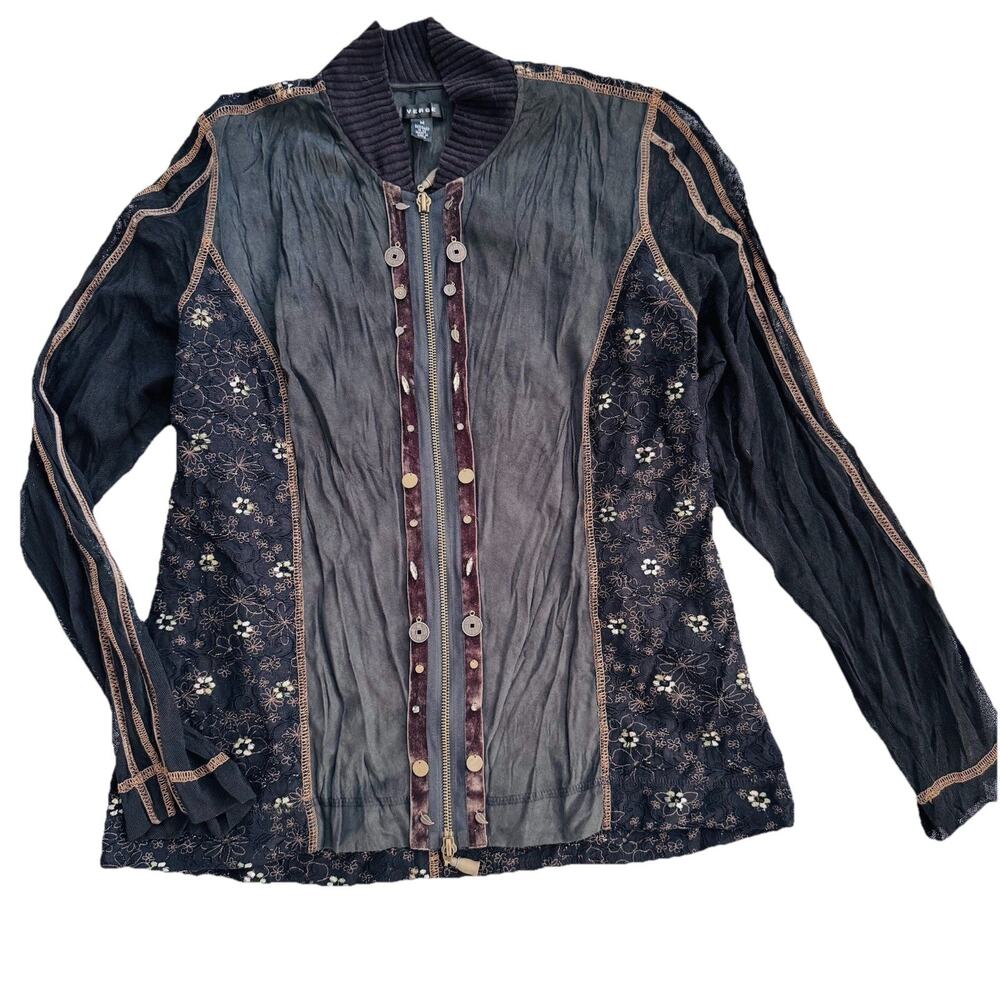 Verge NZ Velvet Eyelet Metallic Charms Detail ZIp Womens Blouse M Boho